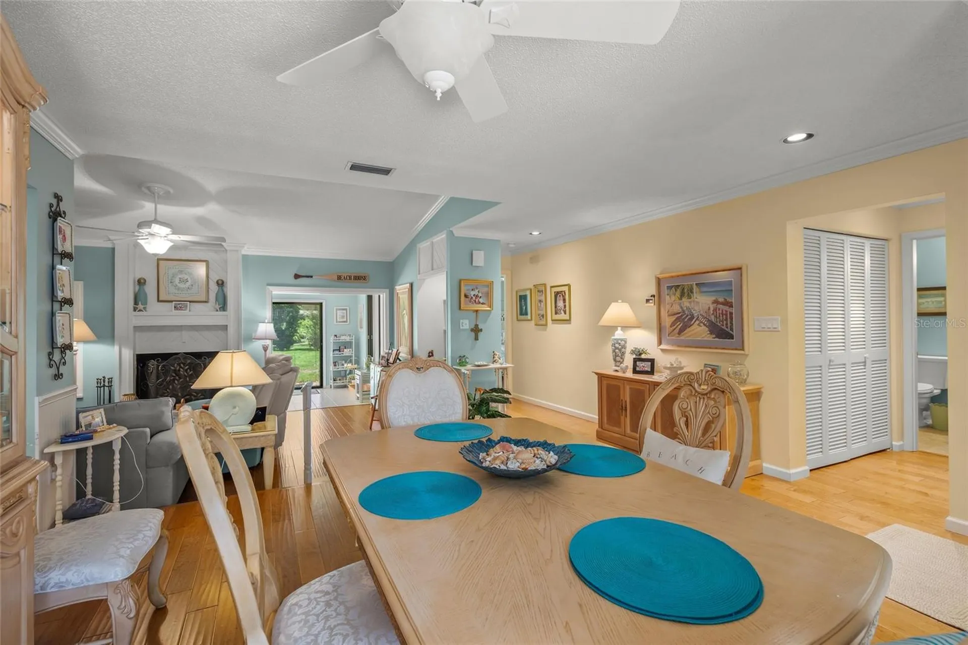 4562 Forest Wood Trail Sarasota FL 34241
