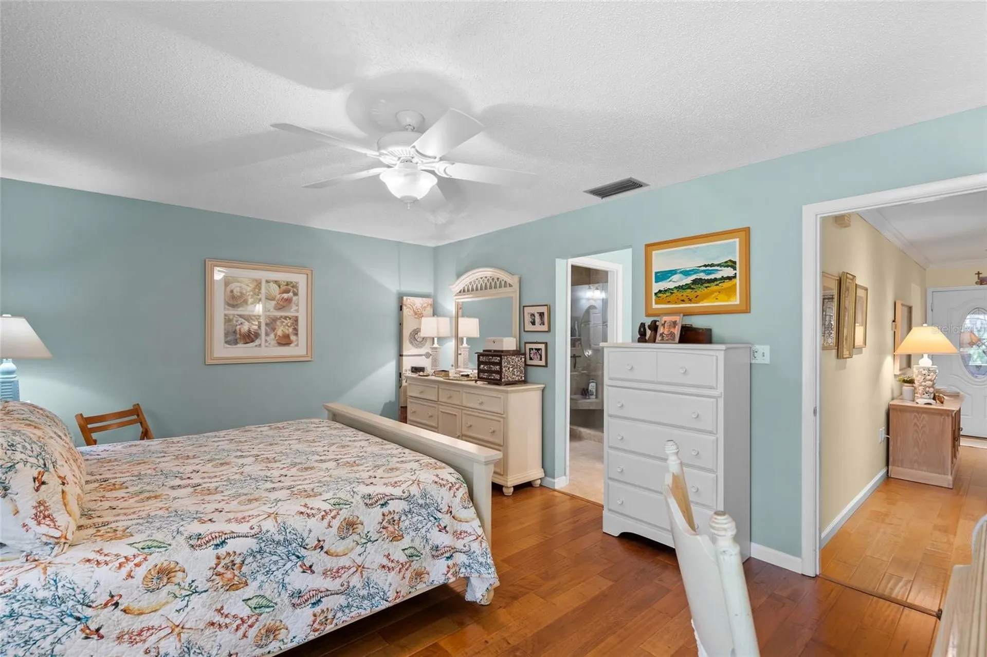 4562 Forest Wood Trail Sarasota FL 34241
