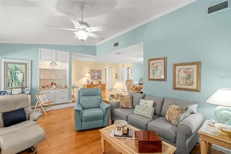 4562 Forest Wood Trail Sarasota FL 34241
