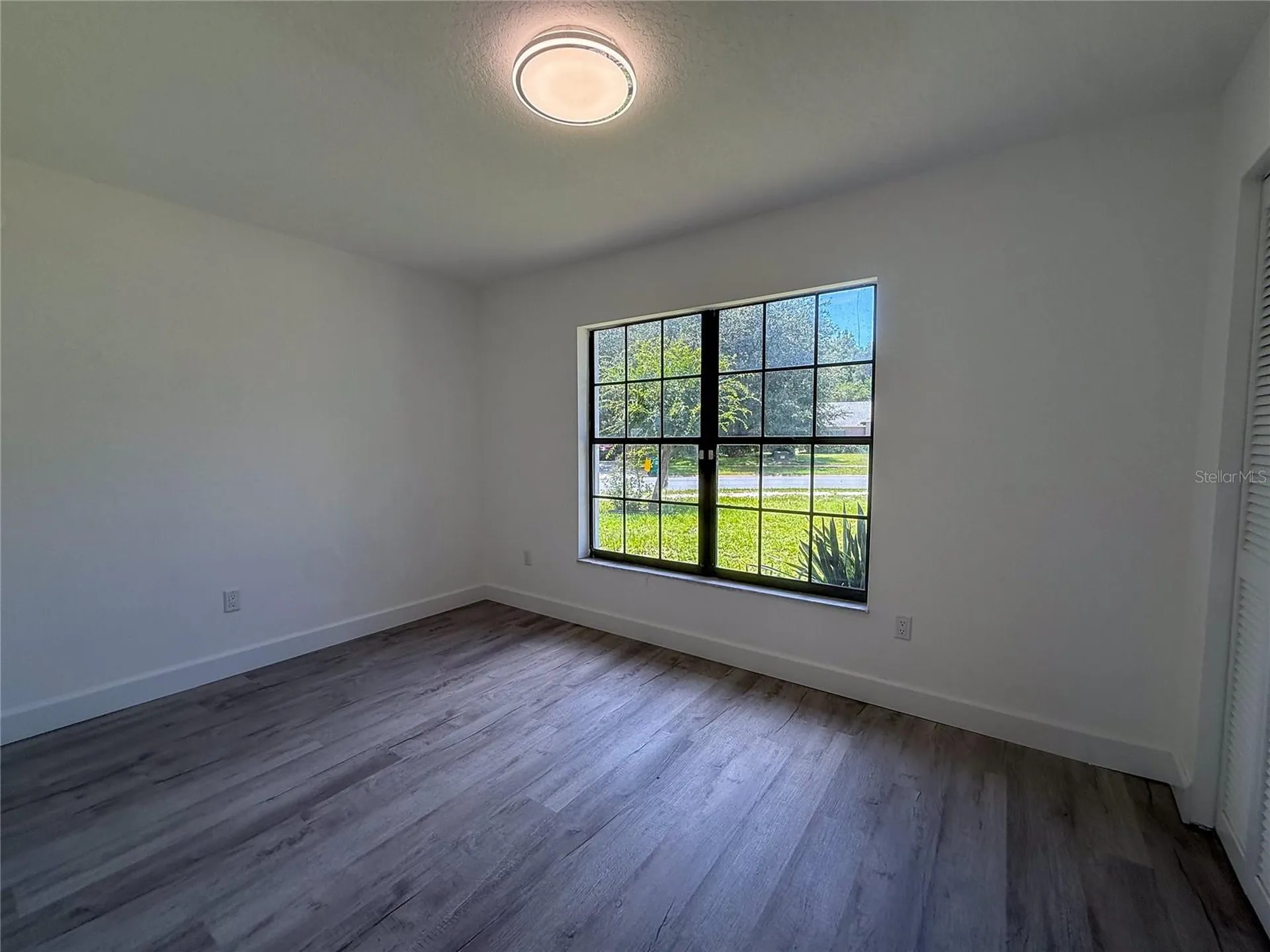 1367 Hensley Drive Deland FL 32724