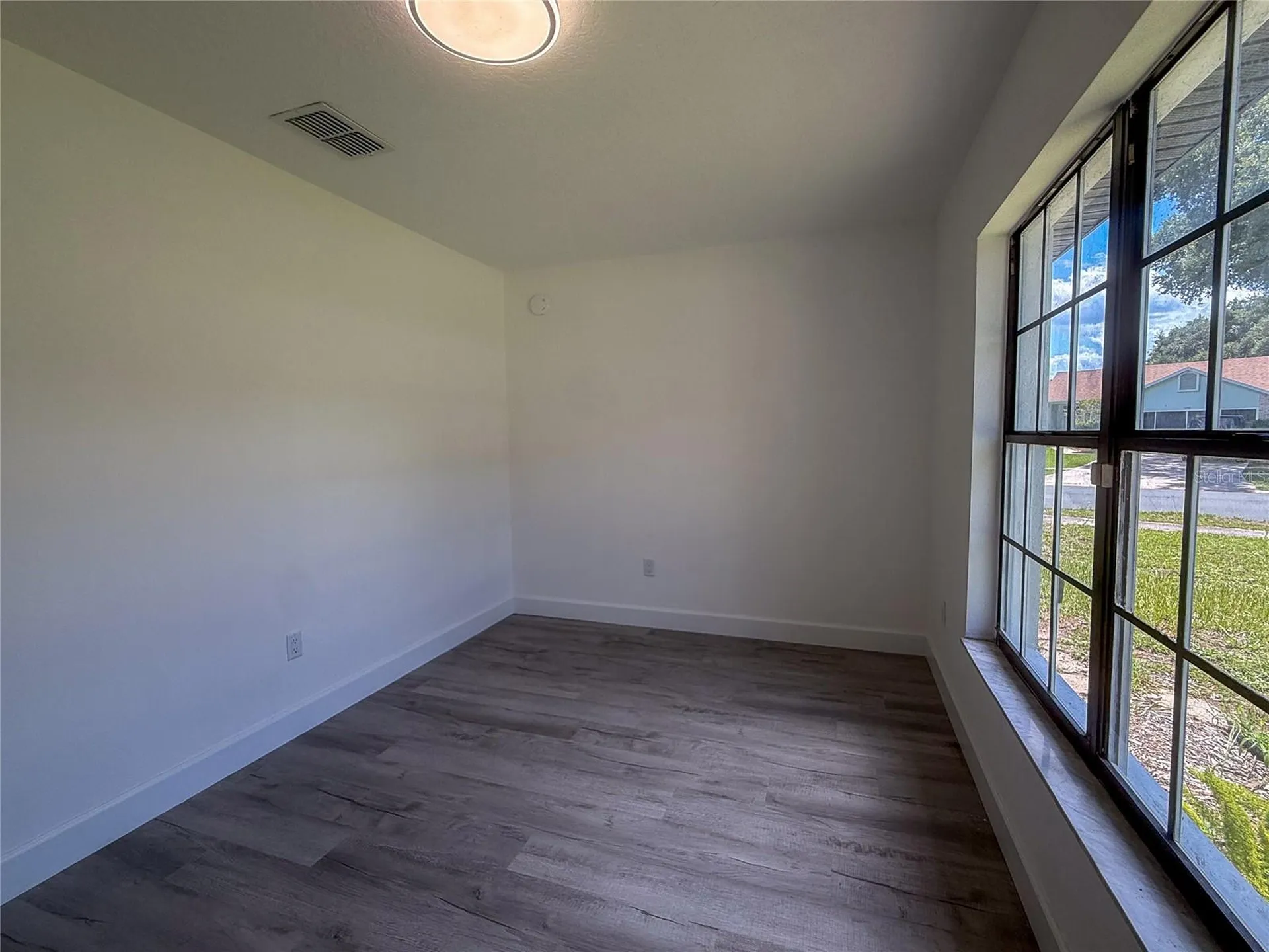 1367 Hensley Drive Deland FL 32724