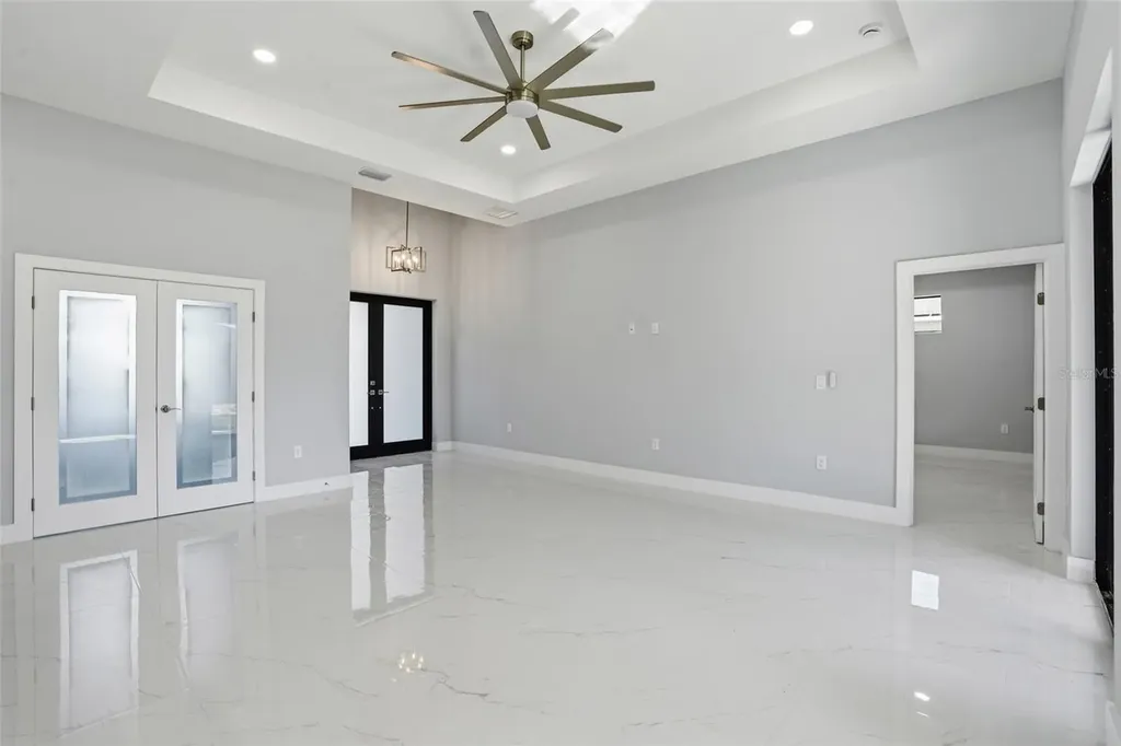431 Palmyra Avenue Lehigh Acres FL 33974