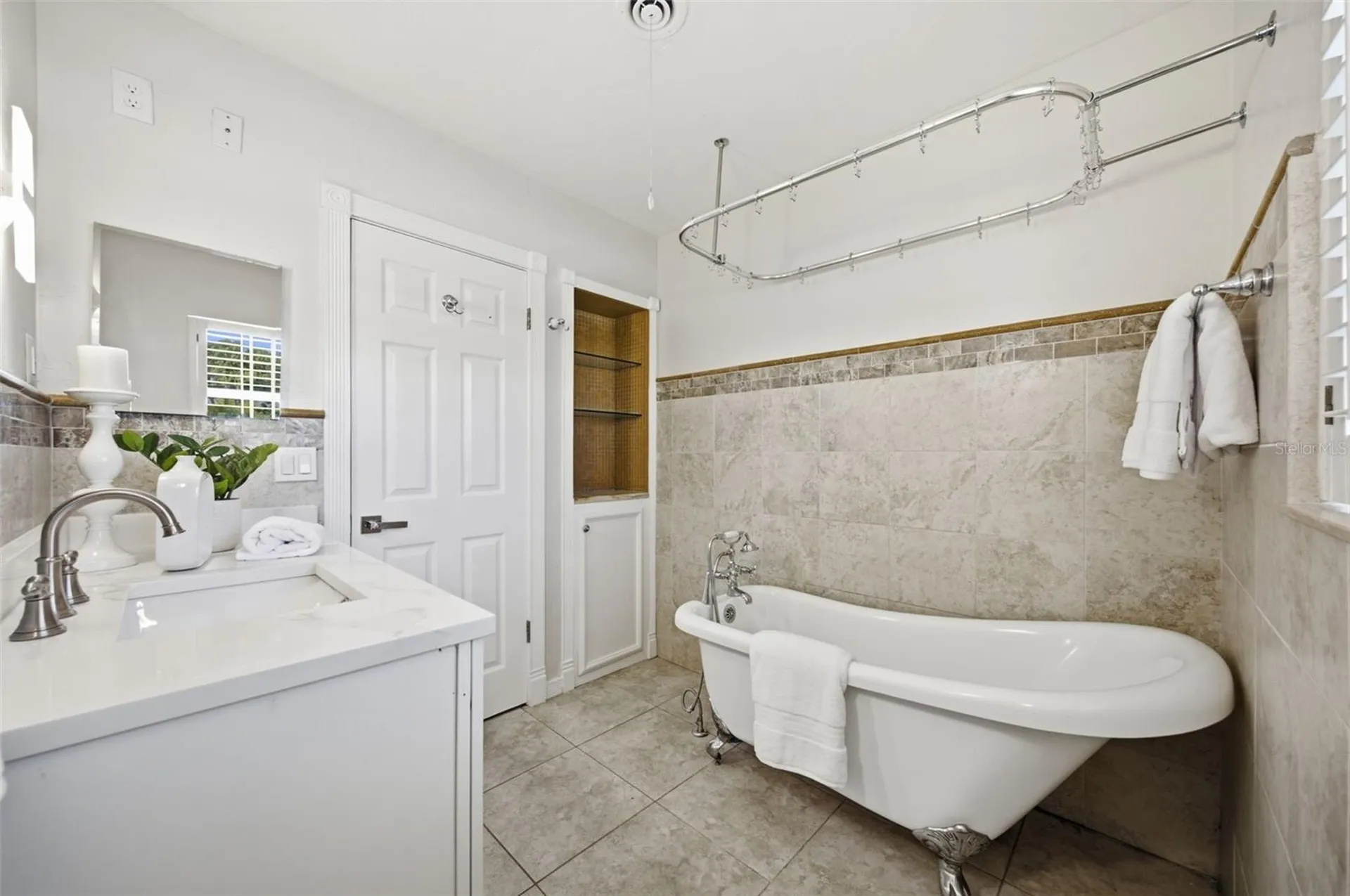 2051 Magnolia Drive Clearwater FL 33764