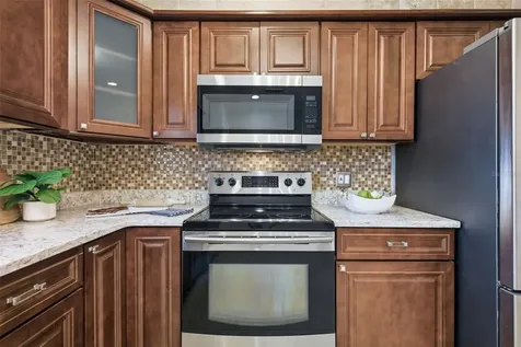 2051 Magnolia Drive Clearwater FL 33764