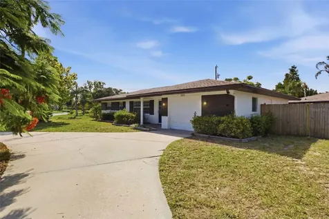 2051 Magnolia Drive Clearwater FL 33764