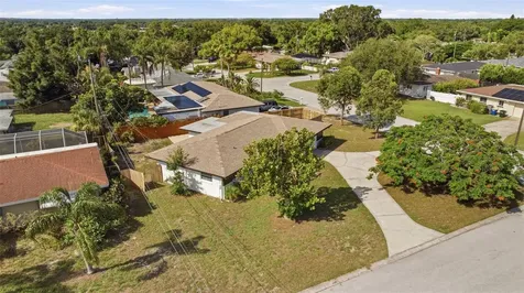 2051 Magnolia Drive Clearwater FL 33764