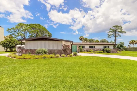 801 Fairway Drive New Smyrna Beach FL 32168