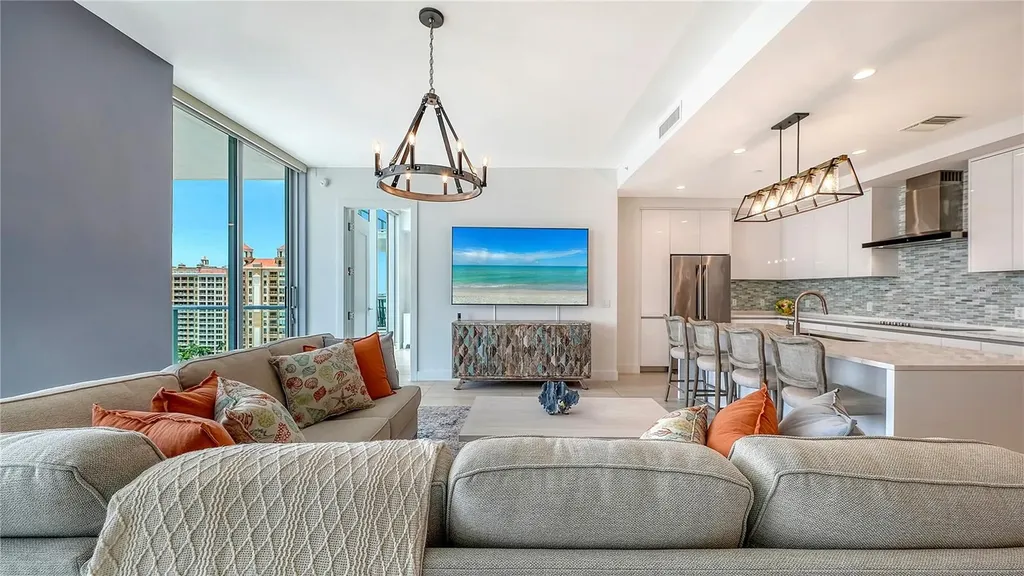 301 Quay Sarasota FL 34236