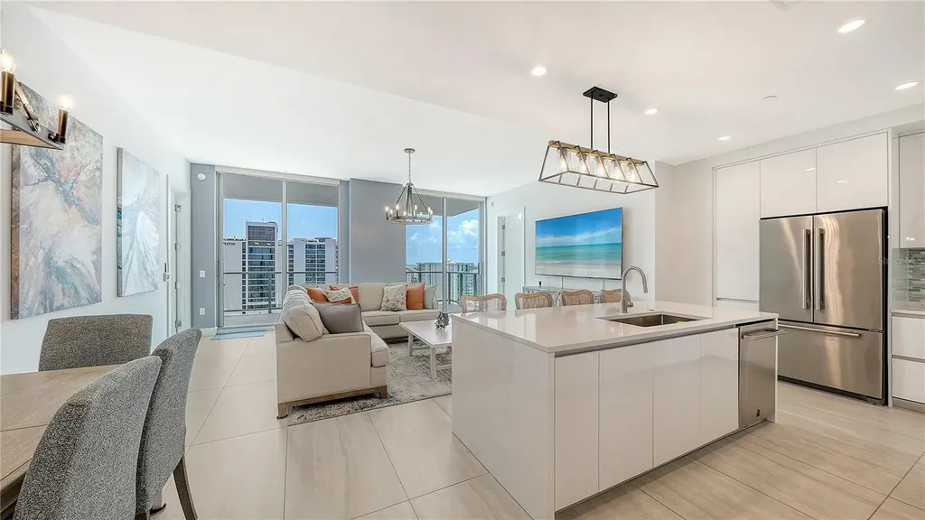 301 Quay Sarasota FL 34236