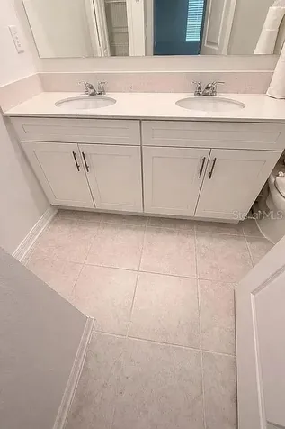 1104 Sand Trap Court Daytona Beach FL 32124