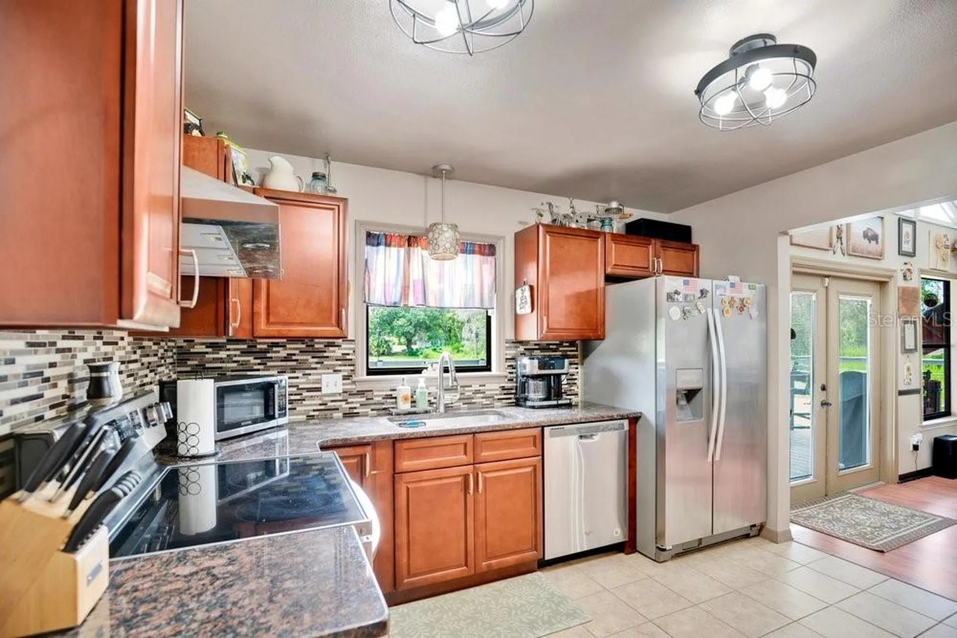 390 N High Street Lake Helen FL 32744