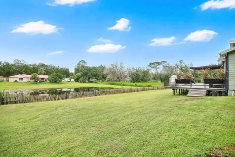 390 N High Street Lake Helen FL 32744