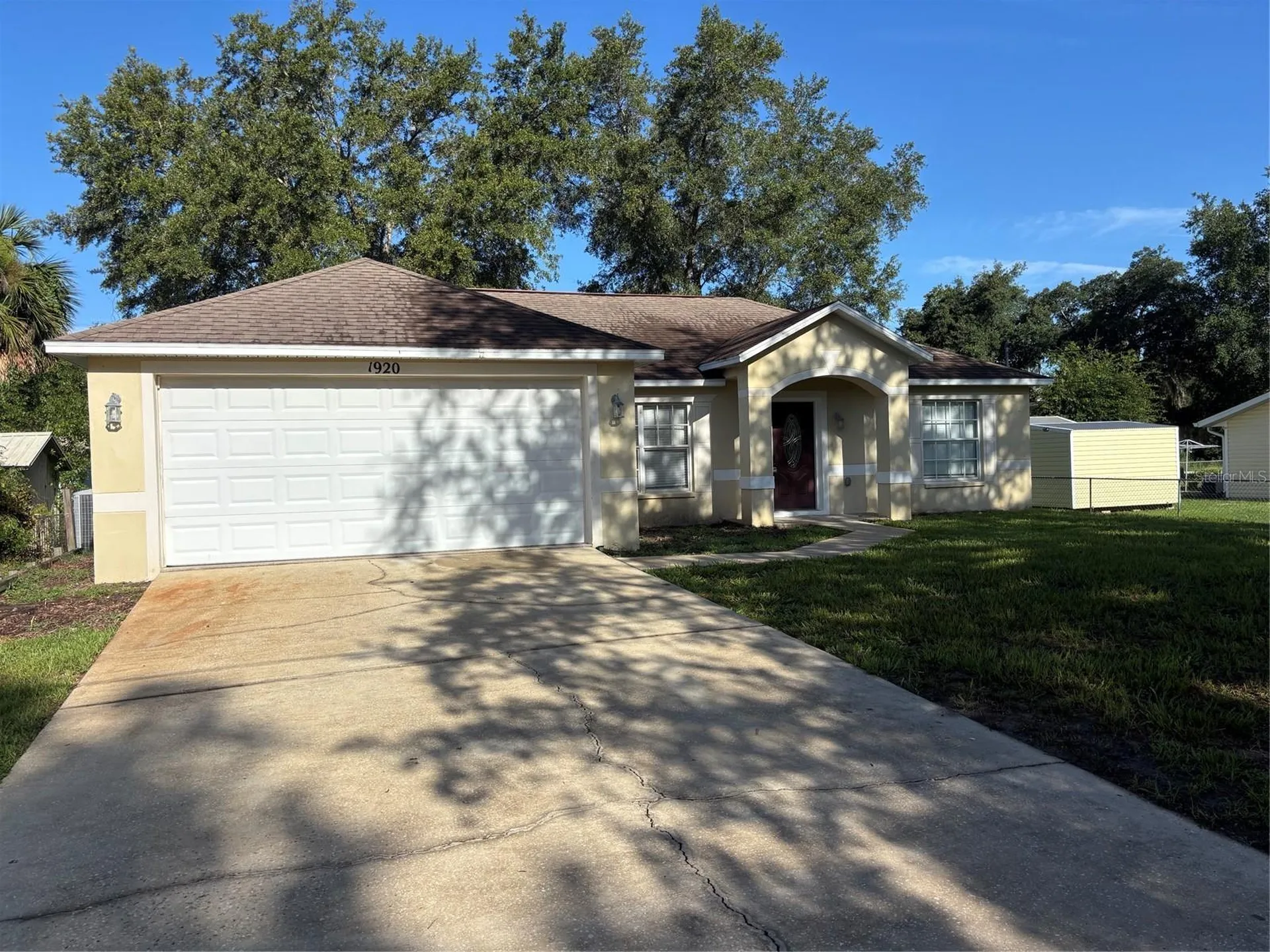 1920 Calle Alto Vista Deland FL 32724