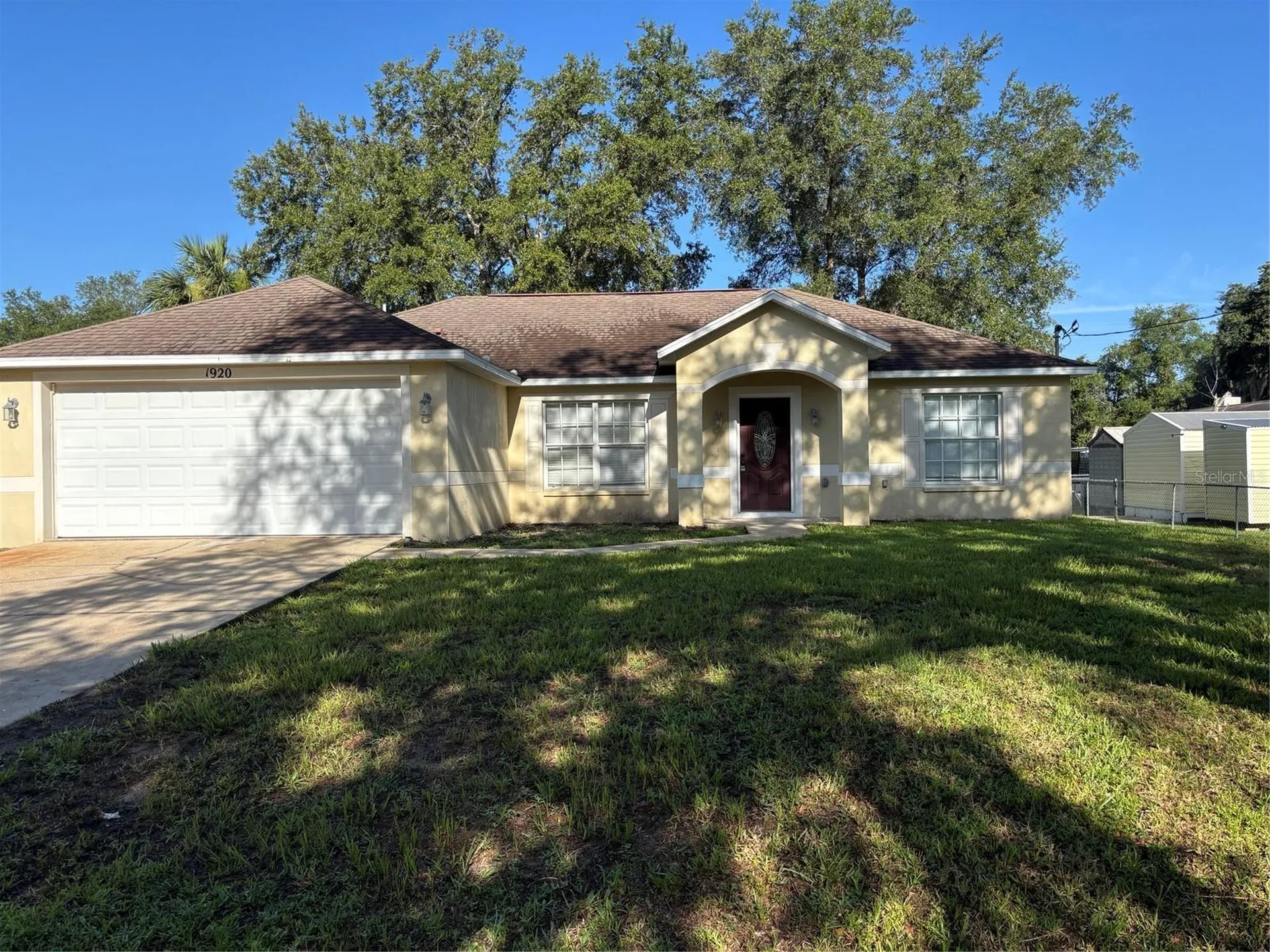 1920 Calle Alto Vista Deland FL 32724