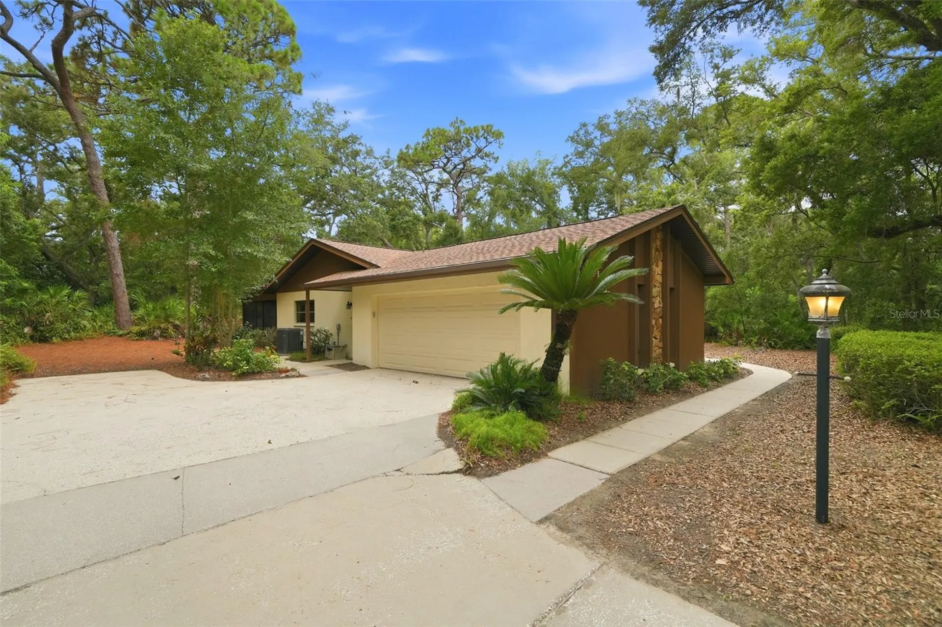 1660 Narnia Court Dunedin FL 34698
