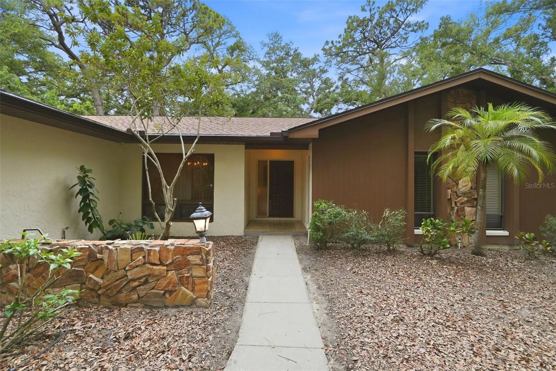 1660 Narnia Court Dunedin FL 34698