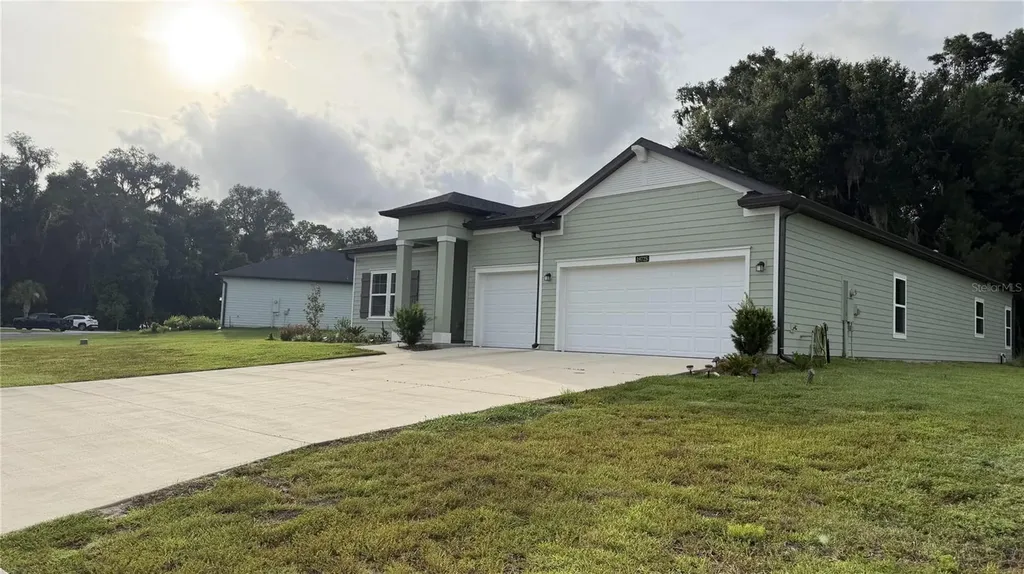 19725 SW 79th Place Dunnellon FL 34432