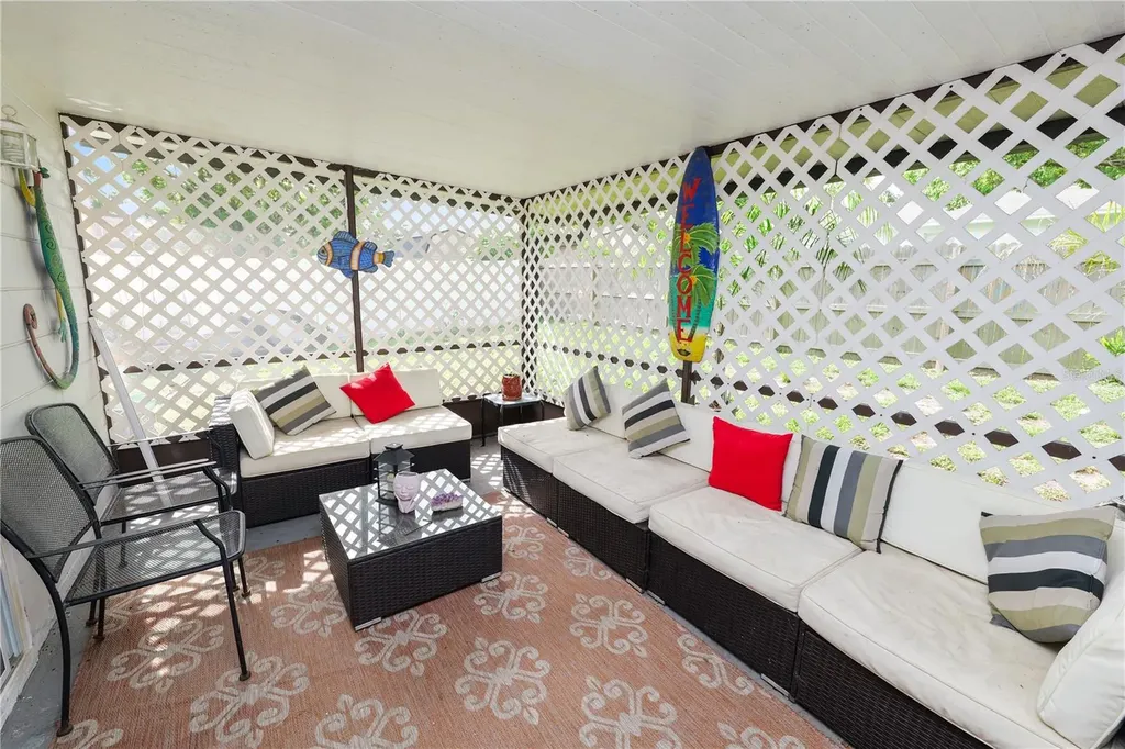 4820 Presidential Street Seffner FL 33584