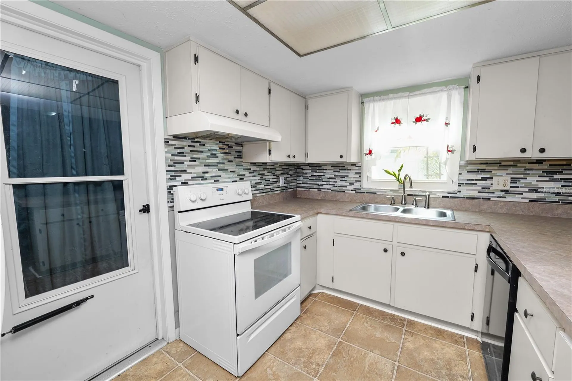 4820 Presidential Street Seffner FL 33584