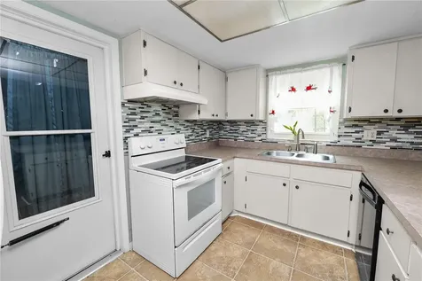 4820 Presidential Street Seffner FL 33584