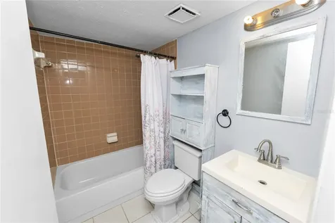 4820 Presidential Street Seffner FL 33584