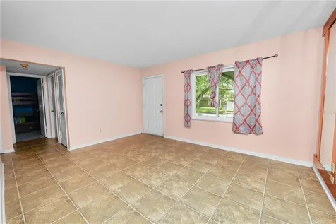 4820 Presidential Street Seffner FL 33584