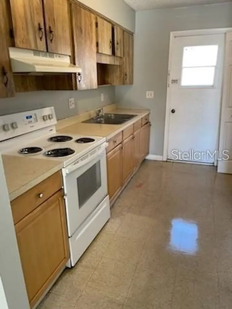 2830 Skyview Drive Lakeland FL 33801
