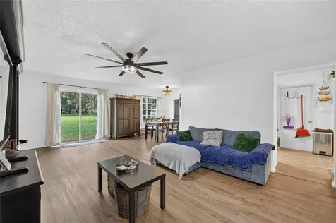 303 Oak Track Pass Ocala FL 34472