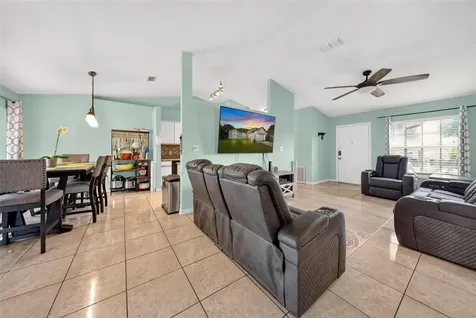 929 Albertville Court Kissimmee FL 34759