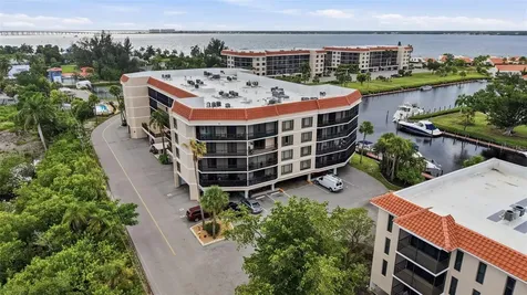 25188 Marion Avenue Punta Gorda FL 33950