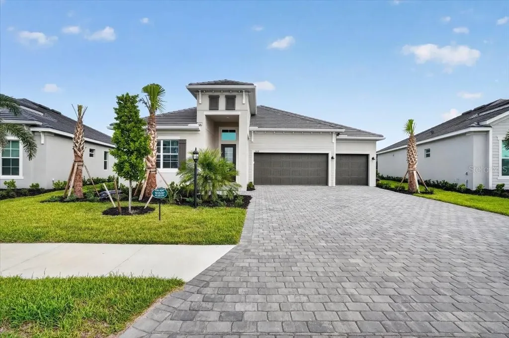 19219 Scallop Loop Lakewood Ranch FL 34211