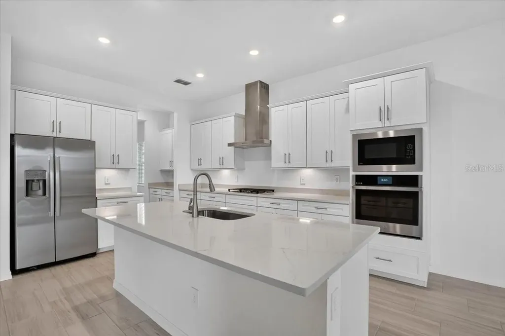 19219 Scallop Loop Lakewood Ranch FL 34211