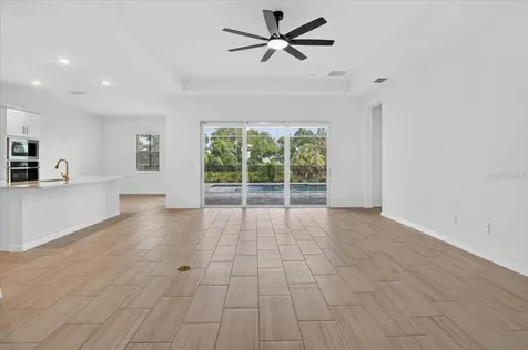 19219 Scallop Loop Lakewood Ranch FL 34211