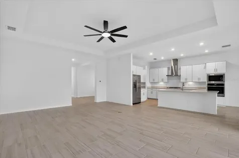 19219 Scallop Loop Lakewood Ranch FL 34211