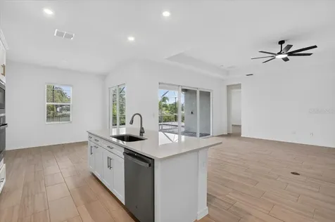 19219 Scallop Loop Lakewood Ranch FL 34211