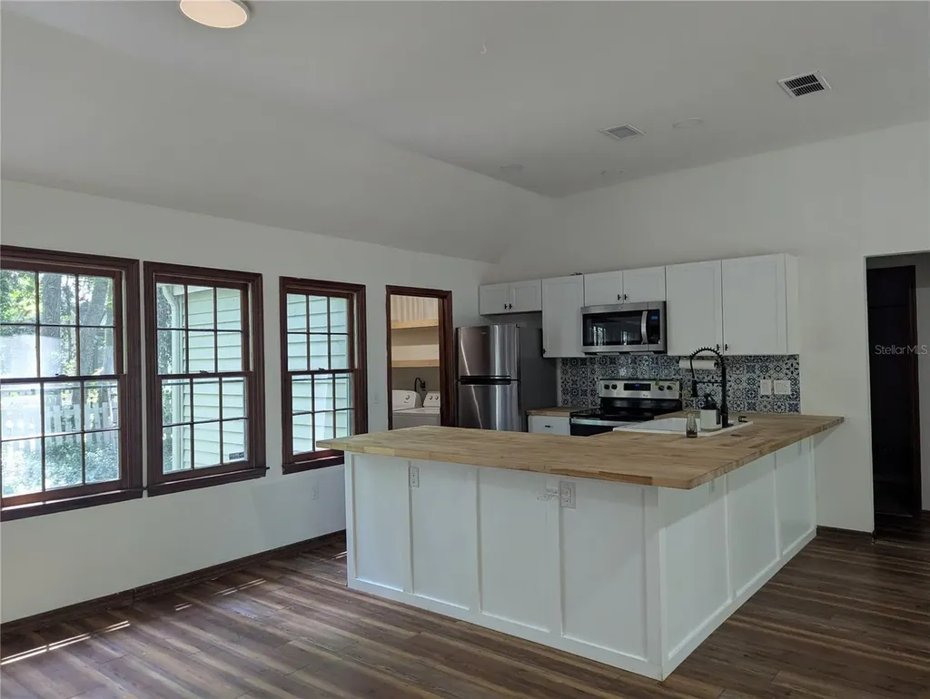 5208 SW 86th Terrace Gainesville FL 32608