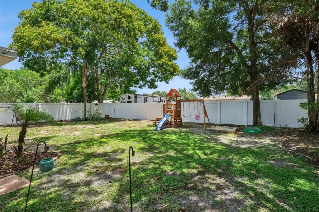 817 Romano Avenue Orlando FL 32807