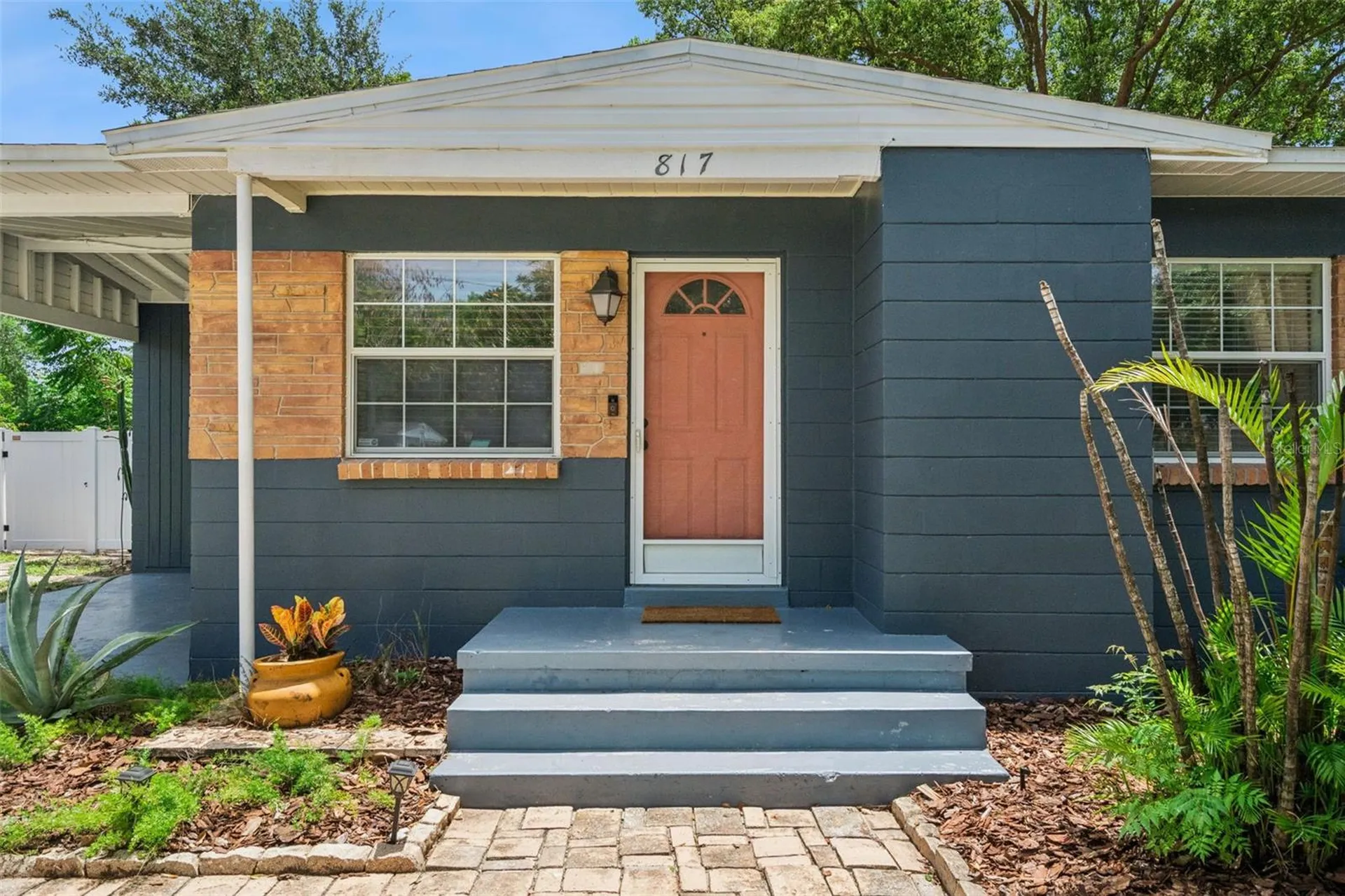 817 Romano Avenue Orlando FL 32807