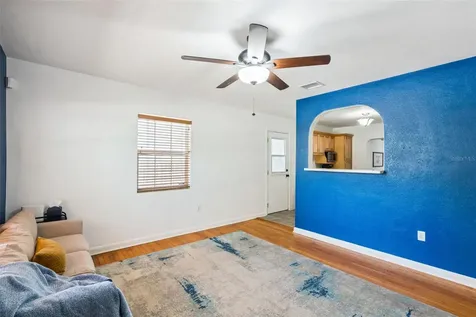 817 Romano Avenue Orlando FL 32807