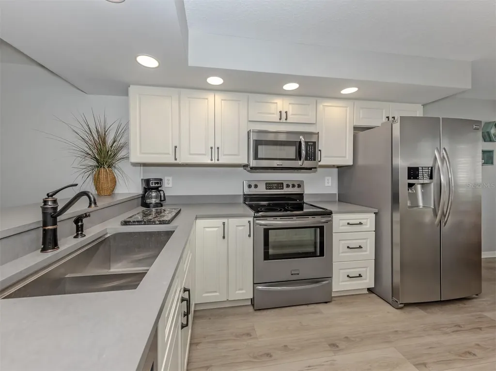 210 Silver Lake Drive Venice FL 34292
