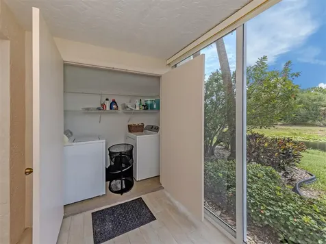 210 Silver Lake Drive Venice FL 34292