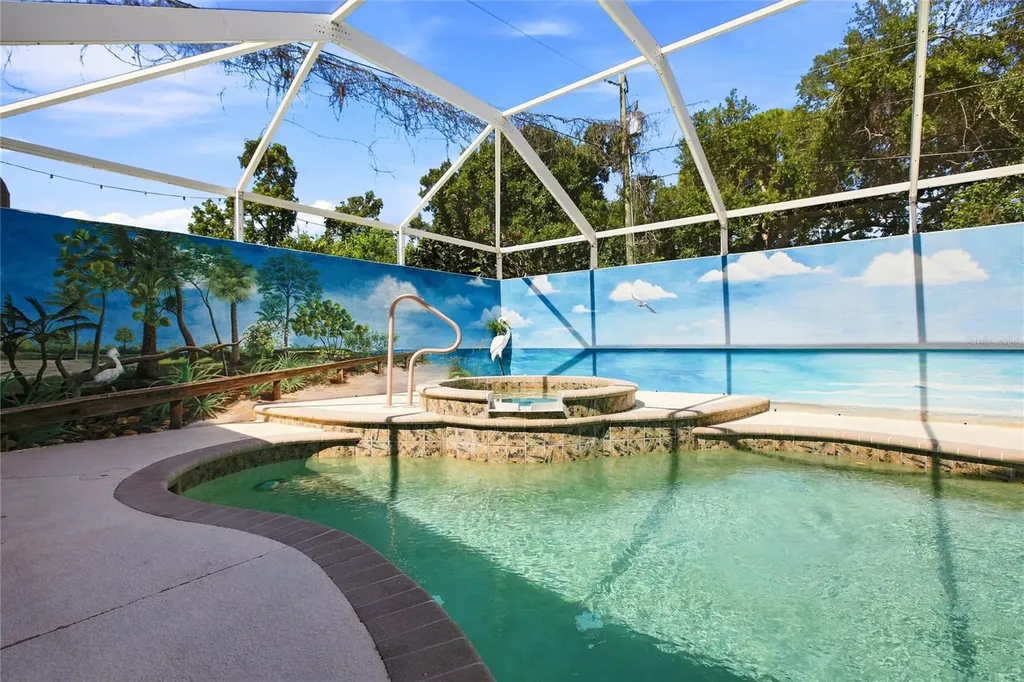 652 N Elm Street Englewood FL 34223