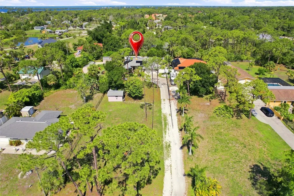 652 N Elm Street Englewood FL 34223
