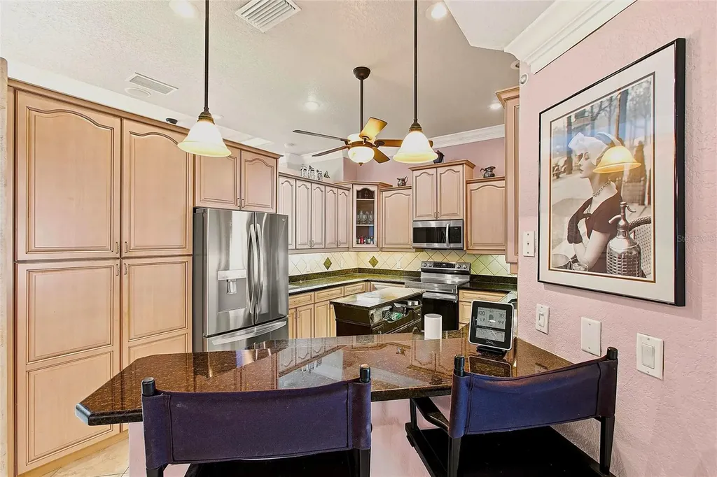 652 N Elm Street Englewood FL 34223