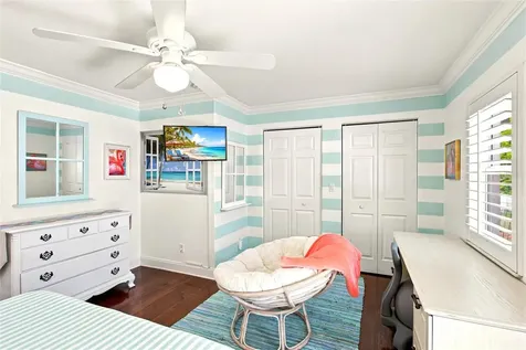 652 N Elm Street Englewood FL 34223