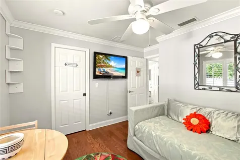 652 N Elm Street Englewood FL 34223