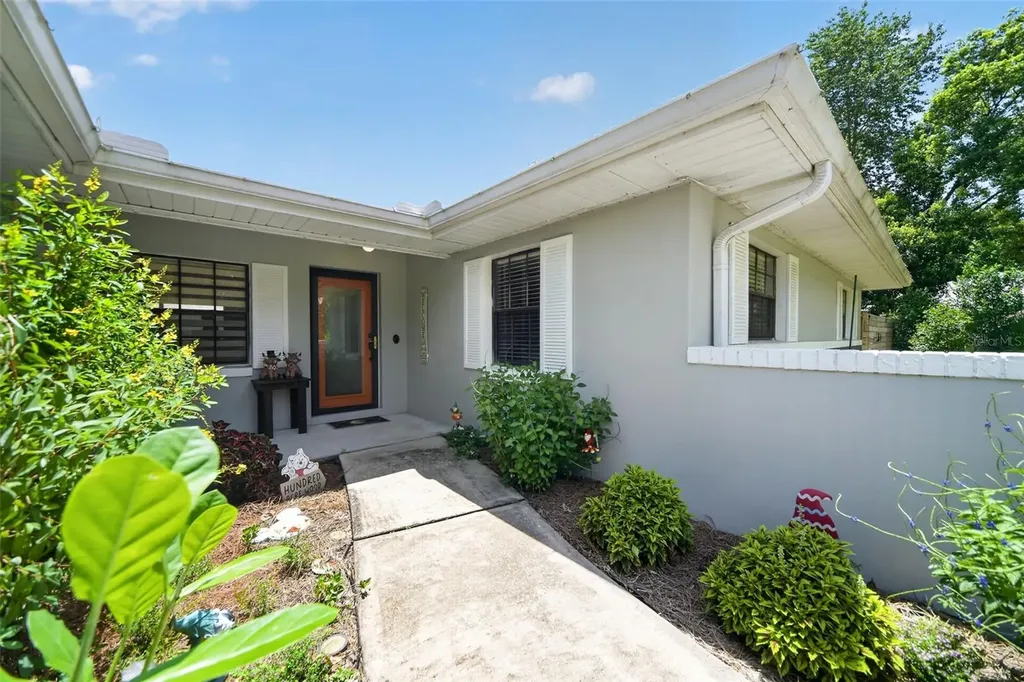 1909 Carrin Street Deltona FL 32738