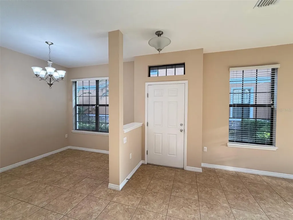 5722 Kinglethill Drive Lithia FL 33547