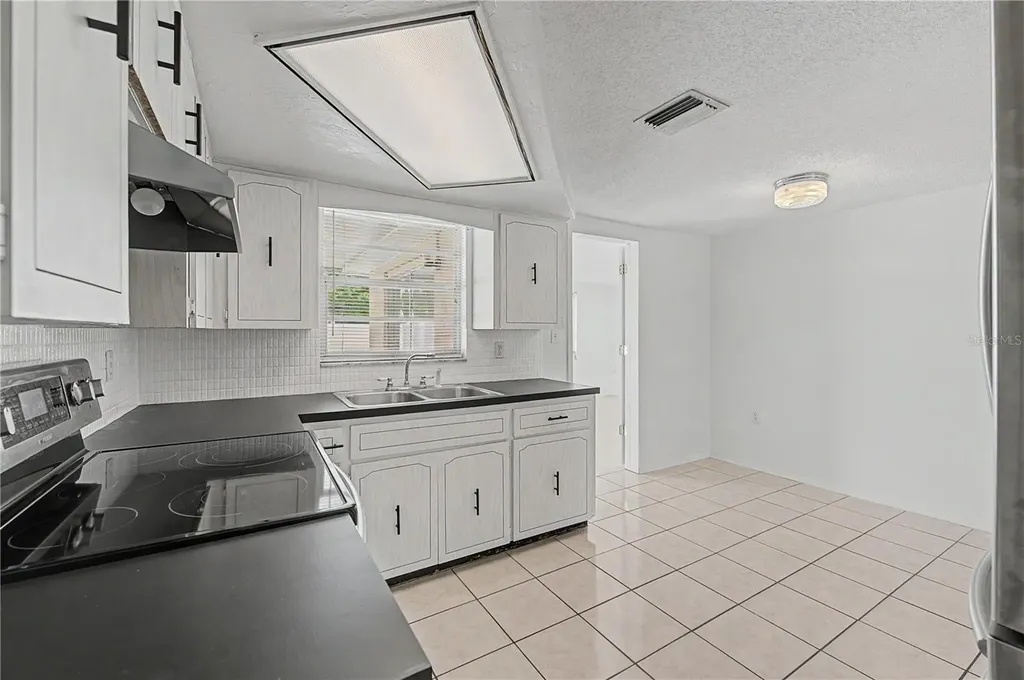 9830 Rainbow Lane Port Richey FL 34668