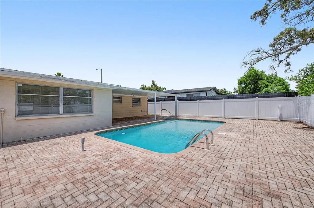9830 Rainbow Lane Port Richey FL 34668